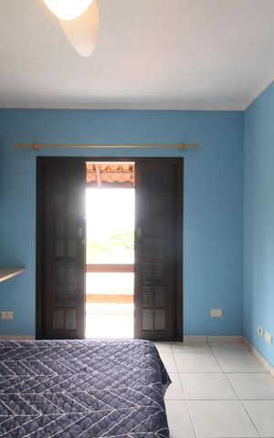 Casa à venda com 250m², 5 quartos e 4 vagasSuíte 3