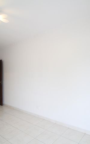 Casa à venda com 250m², 5 quartos e 4 vagasSuíte 2