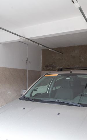 Casa à venda com 280m², 4 quartos e 4 vagasGaragem