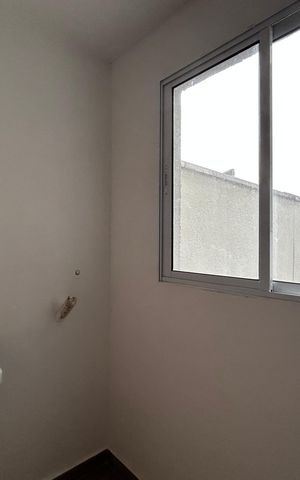 Apartamento à venda com 38m², 2 quartos e sem vaga Apartamento à venda com 38m², 2 quartos e sem vagaÁrea de serviço