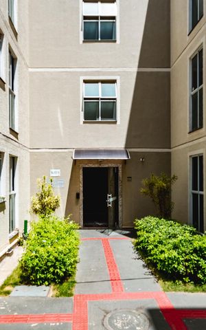 Apartamento para alugar com 46m², 2 quartos e 1 vagaFachada do bloco