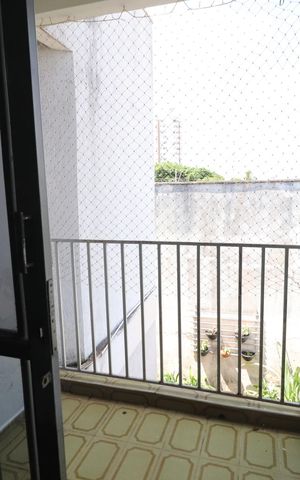 Apartamento para alugar com 90m², 3 quartos e 1 vagaSacada