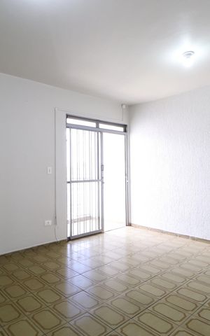Apartamento para alugar com 90m², 3 quartos e 1 vagaSala