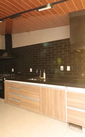 Casa à venda com 100m², 2 quartos e 1 vaga
