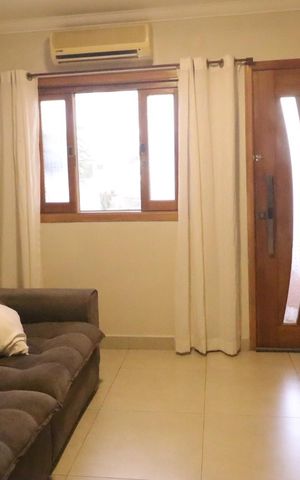Casa à venda com 100m², 2 quartos e 1 vaga