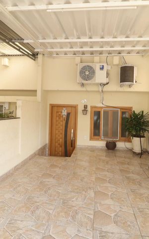 Casa à venda com 100m², 2 quartos e 1 vaga