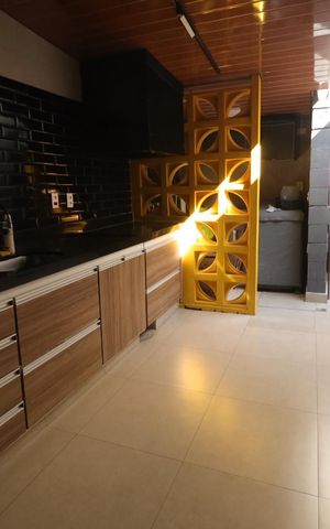 Casa à venda com 100m², 2 quartos e 1 vaga