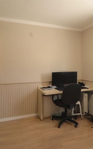 Casa à venda com 100m², 2 quartos e 1 vaga