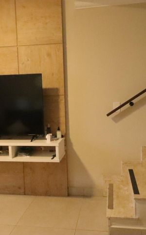 Casa à venda com 100m², 2 quartos e 1 vaga