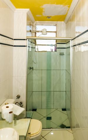 Apartamento à venda com 75m², 2 quartos e 1 vagaBanheiro Social