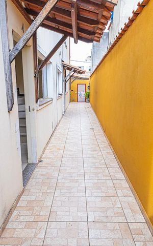 Casa de condomínio à venda com 65m², 2 quartos e 2 vagas Casa de condomínio à venda com 65m², 2 quartos e 2 vagasarea condomínio