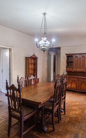 Apartamento para alugar com 160m², 3 quartos e sem vaga Apartamento para alugar com 160m², 3 quartos e sem vagaSala