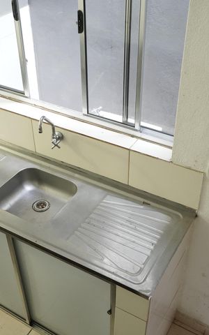 Casa para alugar com 70m², 2 quartos e sem vagaSala / cozinha
