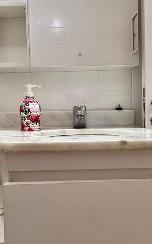 Apartamento para alugar com 66m², 2 quartos e sem vaga Apartamento para alugar com 66m², 2 quartos e sem vagaBanheiro
