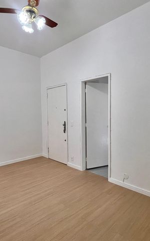 Apartamento para alugar com 66m², 2 quartos e sem vaga Apartamento para alugar com 66m², 2 quartos e sem vagaSala