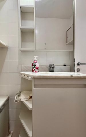 Apartamento para alugar com 66m², 2 quartos e sem vaga Apartamento para alugar com 66m², 2 quartos e sem vagaBanheiro