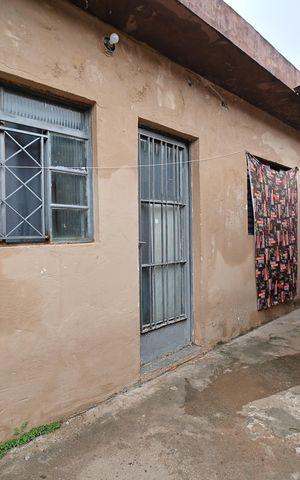 Casa à venda com 400m², 1 quarto e 2 vagasÁrea comum