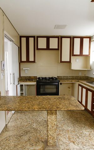 Apartamento para alugar com 158m², 3 quartos e 2 vagasCozinha