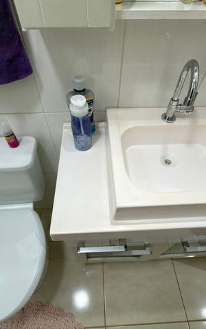 Apartamento à venda com 52m², 2 quartos e 1 vaga Apartamento à venda com 52m², 2 quartos e 1 vagaBanheiro Social