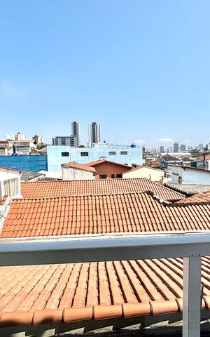 Casa para alugar com 60m², 2 quartos e 1 vaga Casa para alugar com 60m², 2 quartos e 1 vagaVaranda