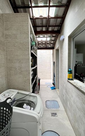 Casa de condomínio à venda com 144m², 3 quartos e 2 vagas Casa de condomínio à venda com 144m², 3 quartos e 2 vagasÁrea de Serviço