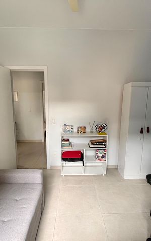 Casa de condomínio à venda com 144m², 3 quartos e 2 vagas Casa de condomínio à venda com 144m², 3 quartos e 2 vagasQuarto 1