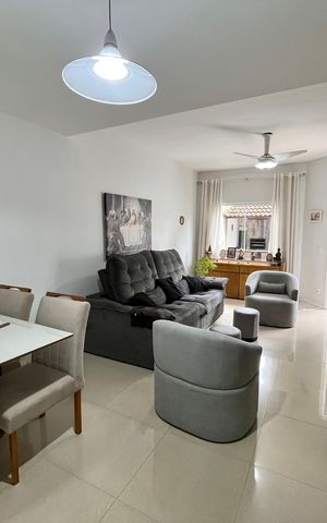 Casa de condomínio à venda com 144m², 3 quartos e 2 vagas Casa de condomínio à venda com 144m², 3 quartos e 2 vagasSala