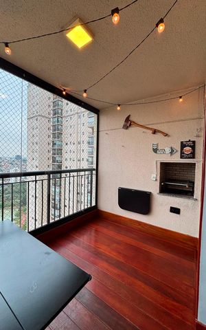 Apartamento à venda com 76m², 2 quartos e 1 vaga Apartamento à venda com 76m², 2 quartos e 1 vagaVaranda