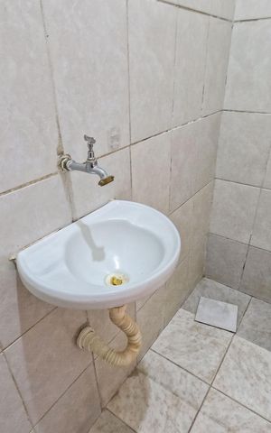 Casa para alugar com 30m², 1 quarto e sem vaga