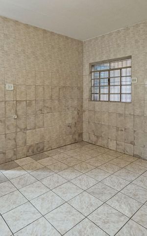 Casa para alugar com 30m², 1 quarto e sem vaga