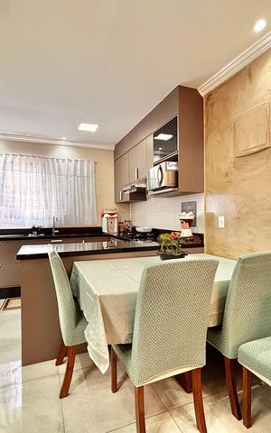 Casa à venda com 150m², 5 quartos e 1 vaga Casa à venda com 150m², 5 quartos e 1 vagaSala casa 3