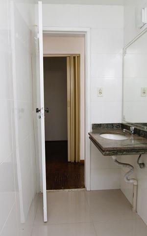 Apartamento para alugar com 75m², 3 quartos e 2 vagasBanheiro Social