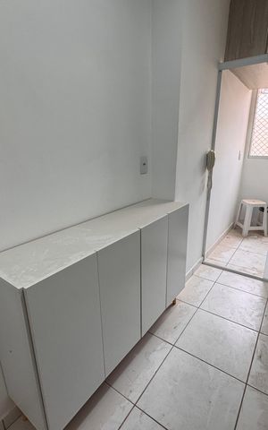 Apartamento para alugar com 86m², 3 quartos e 2 vagas Apartamento para alugar com 86m², 3 quartos e 2 vagasCozinha - Armários
