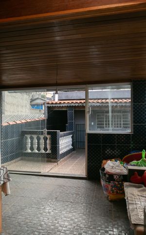 Casa para alugar com 150m², 3 quartos e 2 vagas Casa para alugar com 150m², 3 quartos e 2 vagasÁrea de Lazer