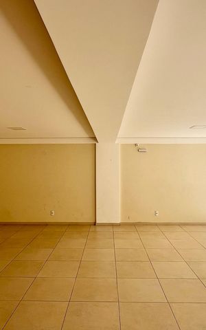 Apartamento à venda com 200m², 3 quartos e 3 vagas