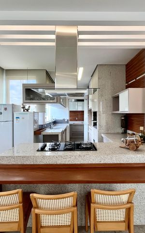 Apartamento à venda com 200m², 3 quartos e 3 vagas