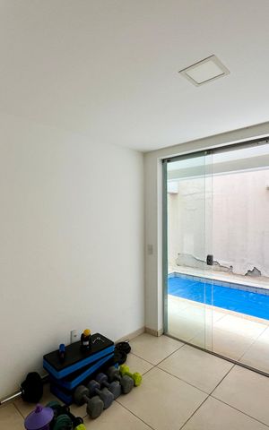 Apartamento à venda com 200m², 3 quartos e 3 vagas