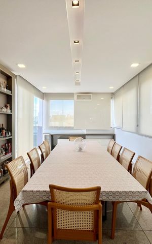 Apartamento à venda com 200m², 3 quartos e 3 vagas