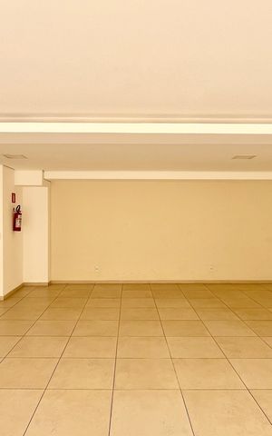 Apartamento à venda com 200m², 3 quartos e 3 vagas