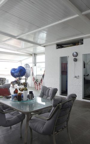 Casa para alugar com 300m², 5 quartos e 2 vagasVaranda