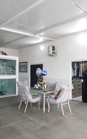 Casa para alugar com 300m², 5 quartos e 2 vagasVaranda