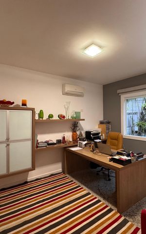 Casa de condomínio para alugar com 570m², 5 quartos e 3 vagas Casa de condomínio para alugar com 570m², 5 quartos e 3 vagasSuíte 5