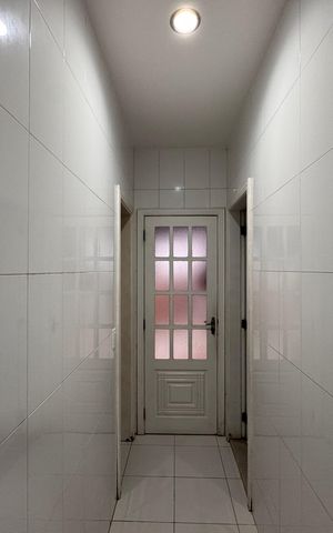 Casa de condomínio para alugar com 570m², 5 quartos e 3 vagas Casa de condomínio para alugar com 570m², 5 quartos e 3 vagasCozinha - Corredor