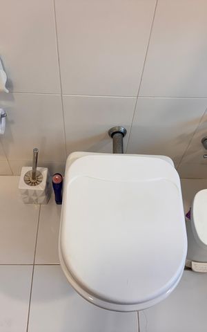 Casa de condomínio para alugar com 570m², 5 quartos e 3 vagas Casa de condomínio para alugar com 570m², 5 quartos e 3 vagasSuíte 1 - Banheiro