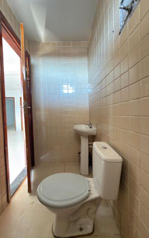 Apartamento à venda com 55m², 2 quartos e sem vaga Apartamento à venda com 55m², 2 quartos e sem vagaBanheiro