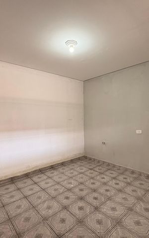 Casa à venda com 86m², 2 quartos e 2 vagas Casa à venda com 86m², 2 quartos e 2 vagasQuarto 1