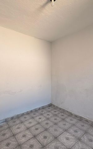 Casa à venda com 86m², 2 quartos e 2 vagas Casa à venda com 86m², 2 quartos e 2 vagasQuarto 2