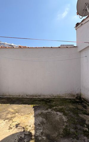 Casa à venda com 86m², 2 quartos e 2 vagas Casa à venda com 86m², 2 quartos e 2 vagasQuintal
