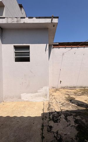 Casa à venda com 86m², 2 quartos e 2 vagas Casa à venda com 86m², 2 quartos e 2 vagasQuintal