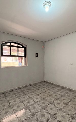 Casa à venda com 86m², 2 quartos e 2 vagas Casa à venda com 86m², 2 quartos e 2 vagasQuarto 1